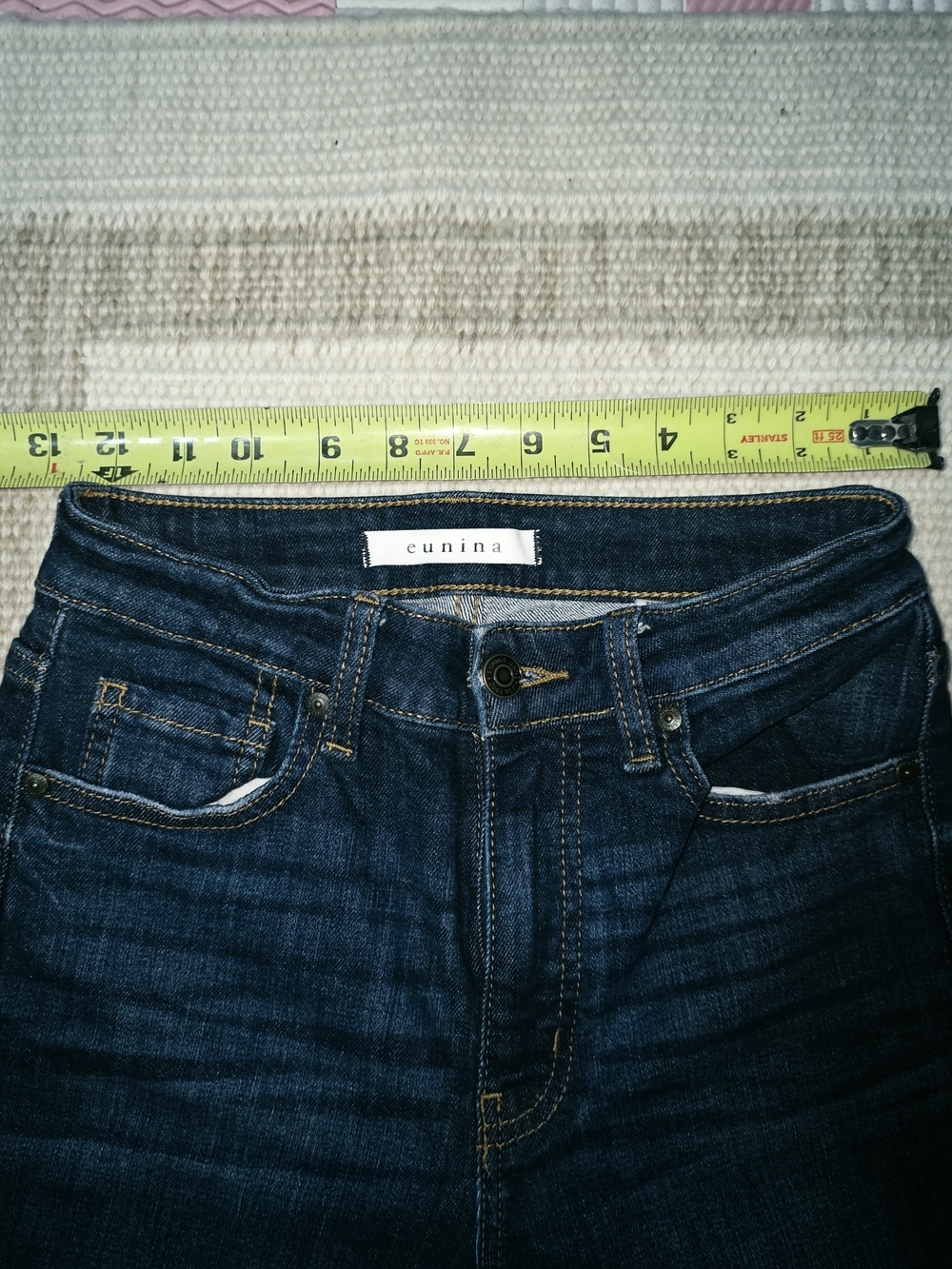 Eunina High Rise Ankle Skinny Jeans Raw Hem Dark Wash Size 1 / 25